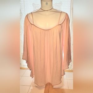 Vince Camuto pink cold shoulder top size L